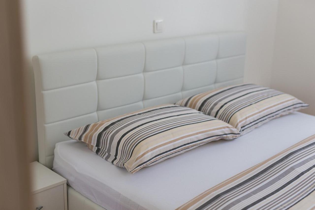 Apartment Anja Krk Town Εξωτερικό φωτογραφία