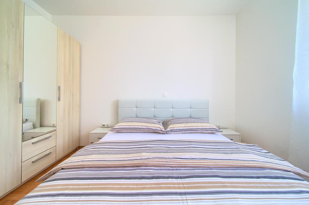 Apartment Anja Krk Town Εξωτερικό φωτογραφία