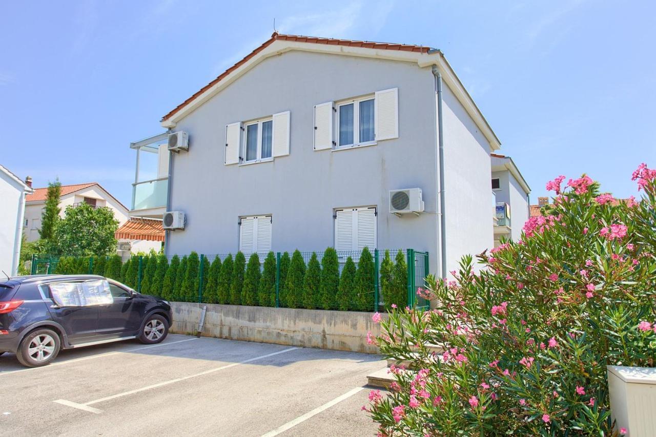 Apartment Anja Krk Town Εξωτερικό φωτογραφία